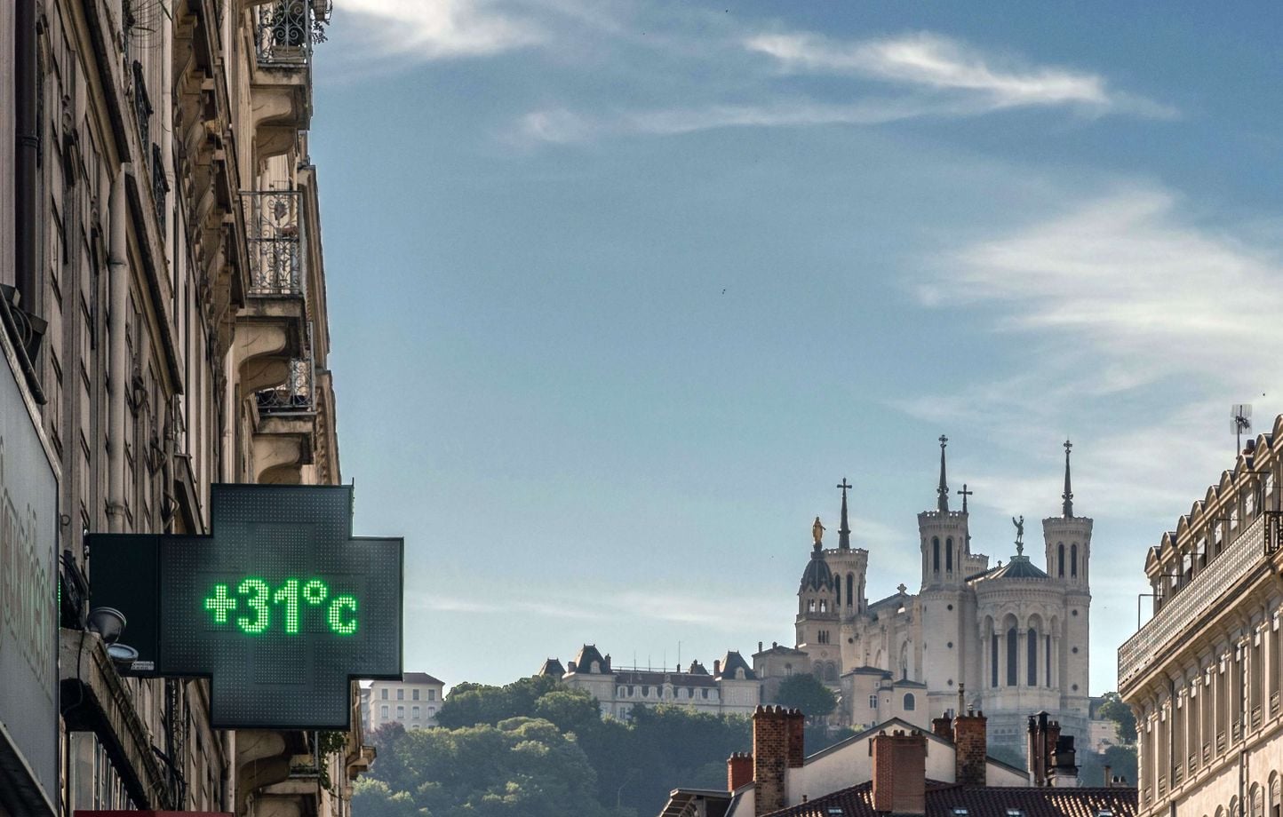 35,2ºC en Capbreton, 31,5ºC en Nantes… Unas temperaturas (ya) alucinantes este viernes 35,2ºC en Capbreton, 31,5ºC en Nantes… Unas temperaturas (ya) alucinantes este viernes